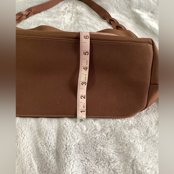 Dooney & Bourke nylon shoulder bag with leather handle - Picture 9 of 9